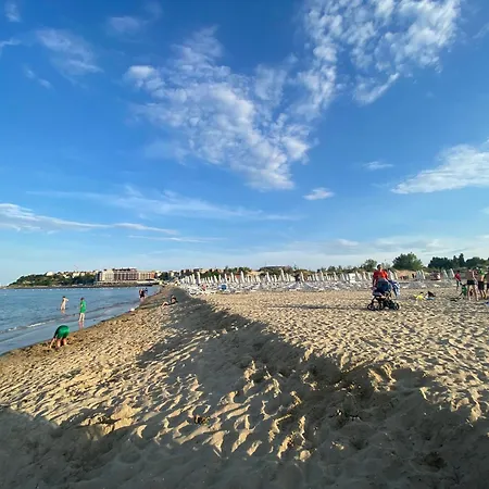 شقة Summer Breeze 403 Sudio Sunny ساني بيتش